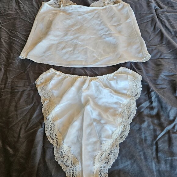 Victoria's Secret Satin and Lace Cami Set - Picture 2 of 2